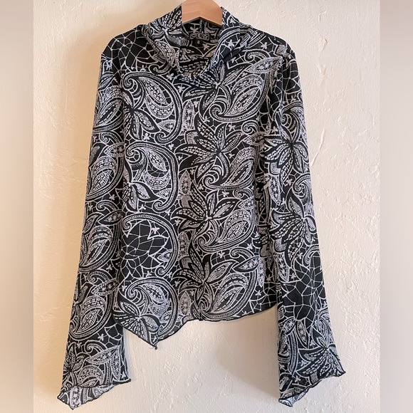 Asymmetrical mock neck pattern top | Heart Moon Star - Picture 1 of 5